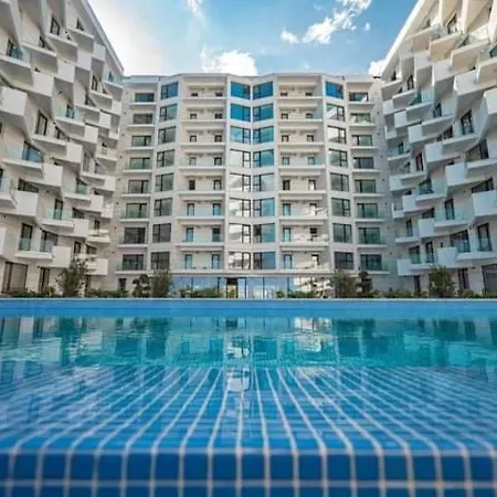 Cozy Infinity - Pool & * Năvodari