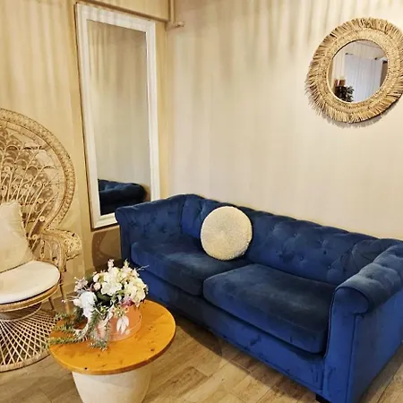 Cozy Infinity - Pool & Appartement Năvodari