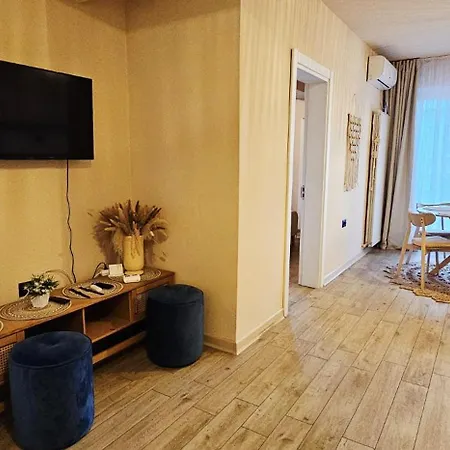 Appartement Cozy Infinity - Pool & Năvodari