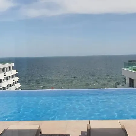 Cozy Infinity - Pool & Appartement *